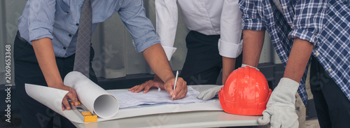 Konstfotografi Banner Contractor construction engineer meeting on architect table at construction site
