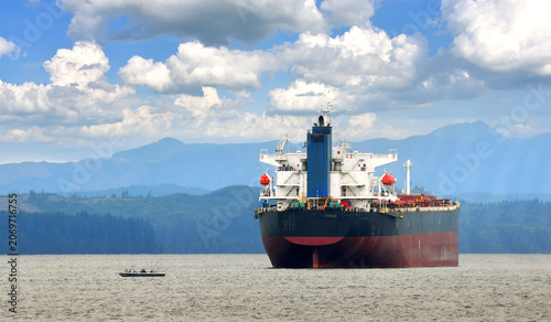 Quadro su tela At Anchor on the Columbia River in Astoria