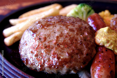 Photos A photo of a delicious Hamburg steak,Salisbury steak