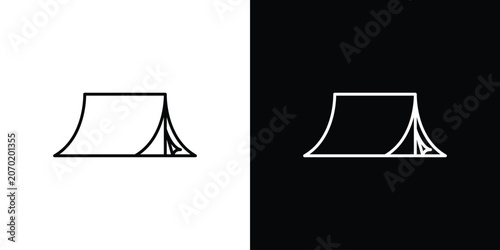 Bild auf Leinwand Tent icon. linear symbols in black and white