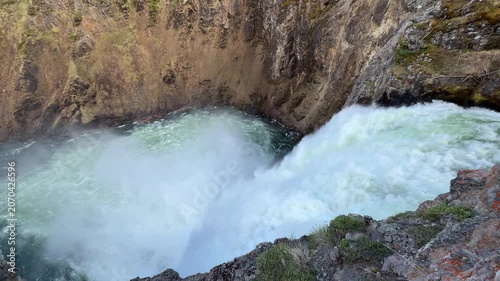Yellowstone Upper Falls overlook