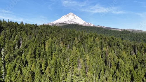 The iconic Mt. Hood is surrounded by national forest and spans all the way to the Columbia River Gorge in Oregon. This scenic and wild area, close to Portland, offers year-round recreation.