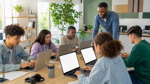 Digital literacy workshop for young people in community technology classroom
