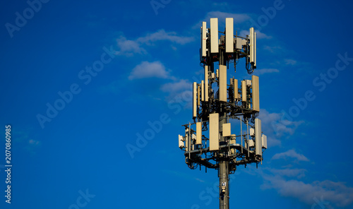 Photos Network tower supports antenna array