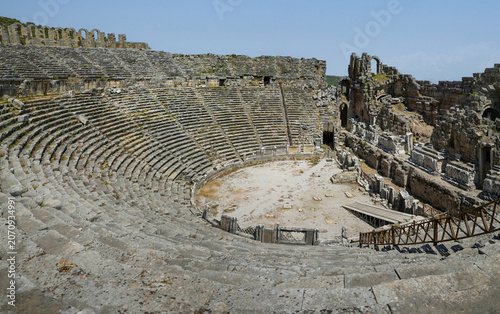 Ruins of the ancient city of Perge, Turkey	
