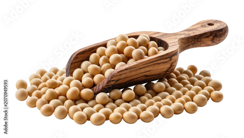 Fotografía Isolated delicious healthy soybeans in a rustic wooden scoop for organic vegan food preparations