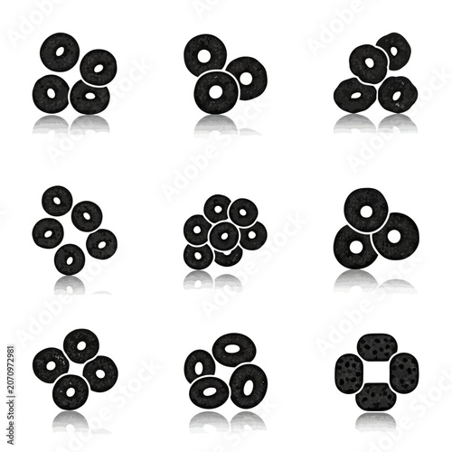 Black washers in various arrangements.