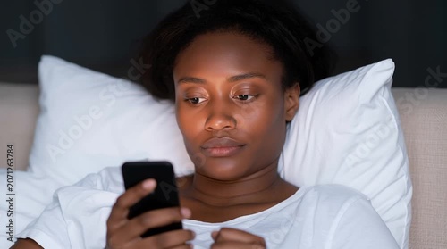 Smartphones become a problem when you should actually be doing something else, such as finishing an important task or going to sleep. Doomscrolling
is very different from active screen time