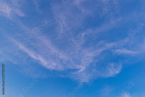 青空に広がる雲