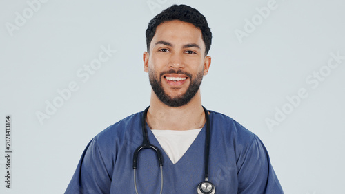 Fotografi Smile, portrait and doctor with pride, medical service and about us in wellness industry