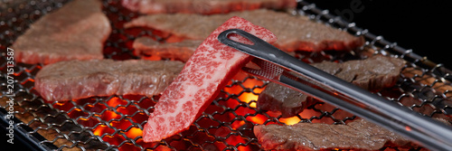 Bild auf Leinwand 食欲そそるおいしそうな焼肉