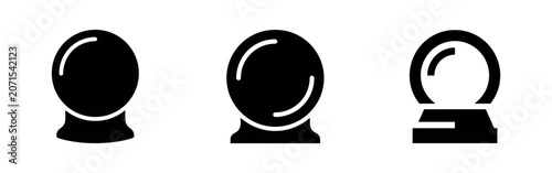 Tableau sur toile Crystal Ball Silhouettes Set: Fortune Telling and Magic Icons for Mystic Themes