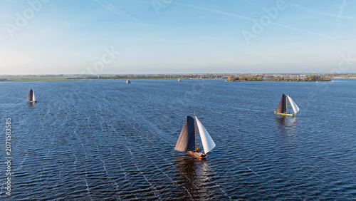 Fotografía Traditional sailing vessels on the Heegermeer in Friesland the Netherlands