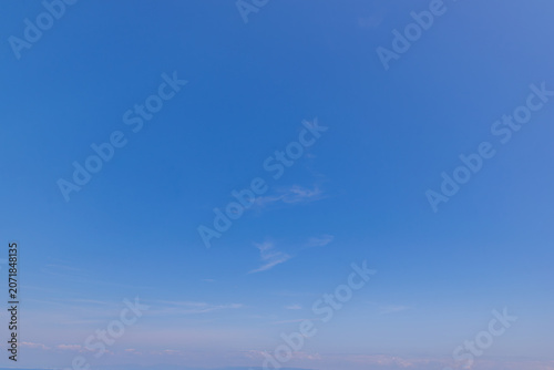 スッキリした青空