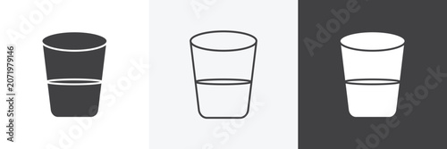 Konstfotografi Half Glass icons in Thin line black color