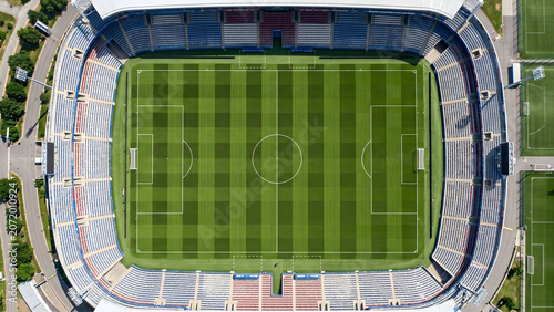 Fényképezés Top down view of stripes pattern on a freshly mown professional soccer pitch
