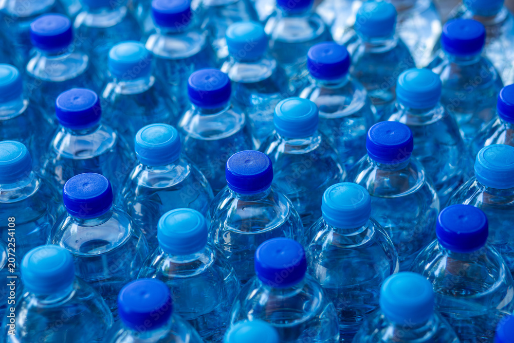 Obraz premium Row of plastic water bottles