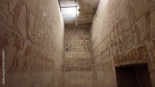 A view from the Mastaba of Ti, located in the Saqqara Pyramids area of ​​Egypt. The person buried in this tomb was a royal architect and administrator from the 5th Dynasty.