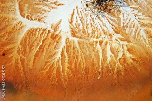 Cuadro en lienzo Aerial abstract surreal natural patterns above