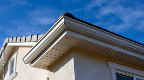 Architectural Eaves Close-up / モダンな建築の軒先と屋根のラインの接写