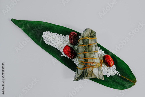 Leaf-wrapped rice dumpling with red dates