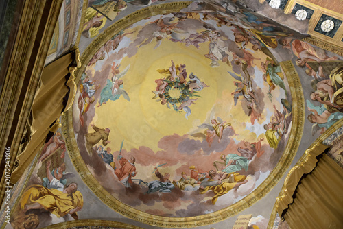 Coupole baroque à Pistoia. Italie	
