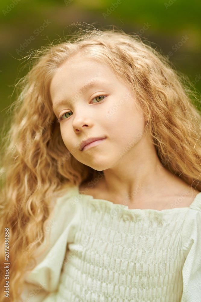 Naklejka premium Graceful Childhood Portrait