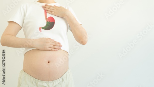 Obraz na płótnie Indigestion and heartburn in pregnancy