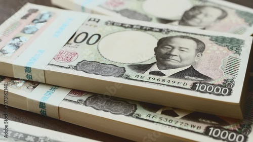 お金　日本の紙幣　札束　一万円札　日本円