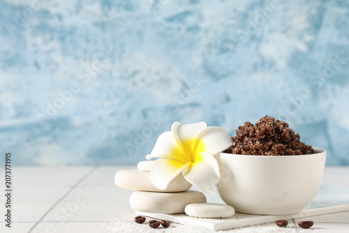 Bowl of coffee body scrub w...