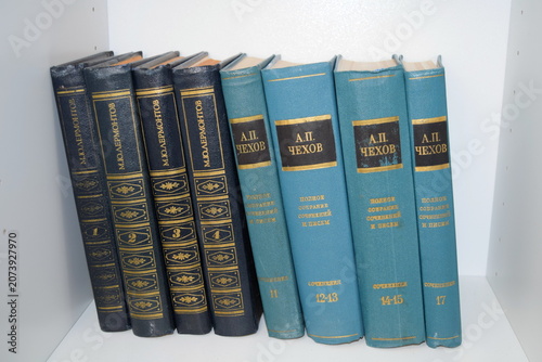 Konstfotografi Vintage Russian literature book collections of Lermontov and Chekhov on a shelf