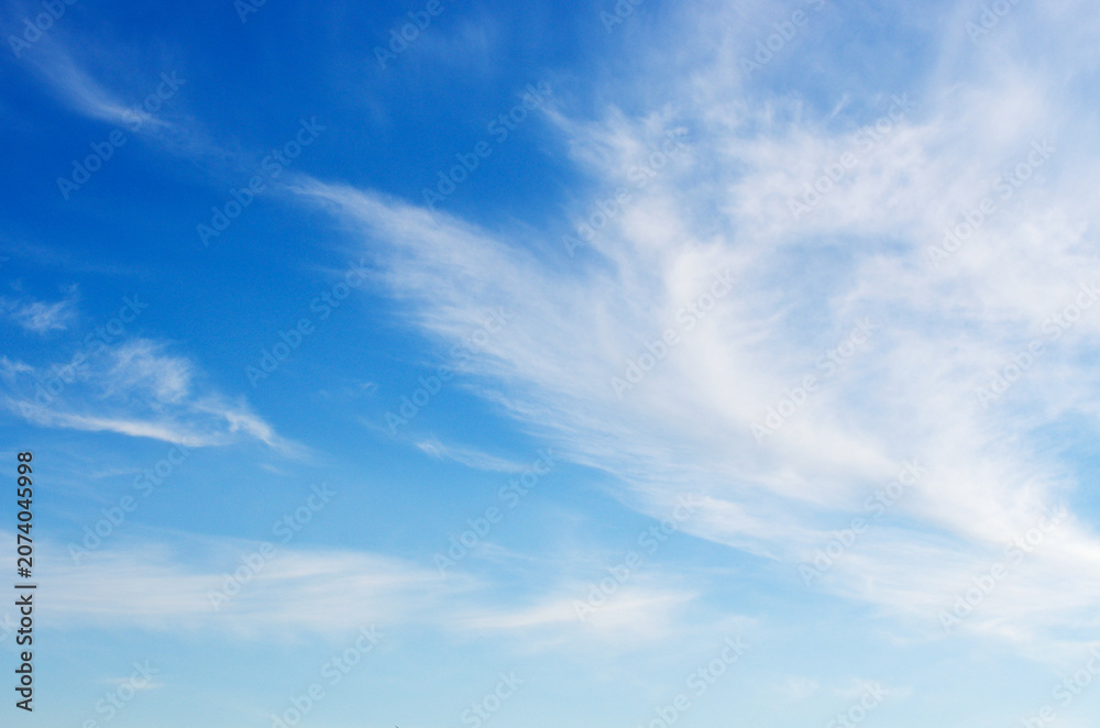 Obraz premium Blue sky and white clouds.