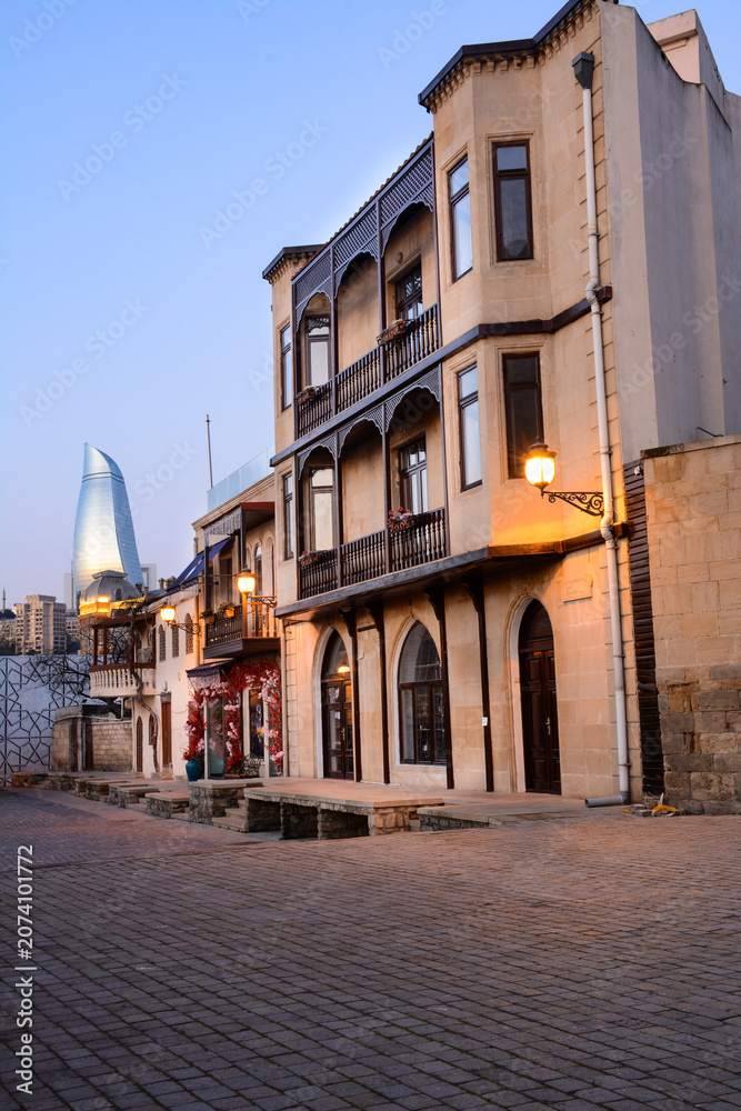 Fototapeta premium Old Baku Downtown, Azerbaijan 