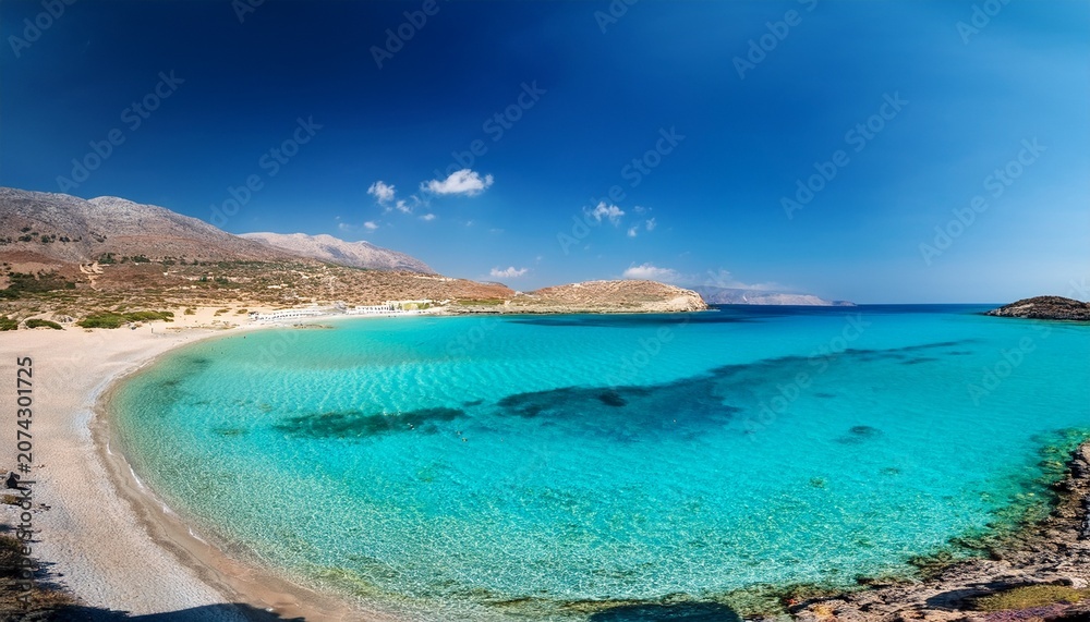 Fototapeta premium Landscape With Beach And Clear Mediterranean Water On Crete Island
