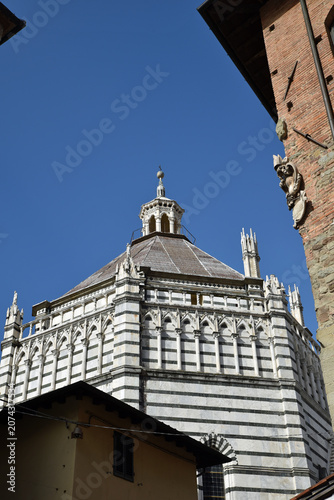  Baptistère Renaissance à Pistoia. Italie