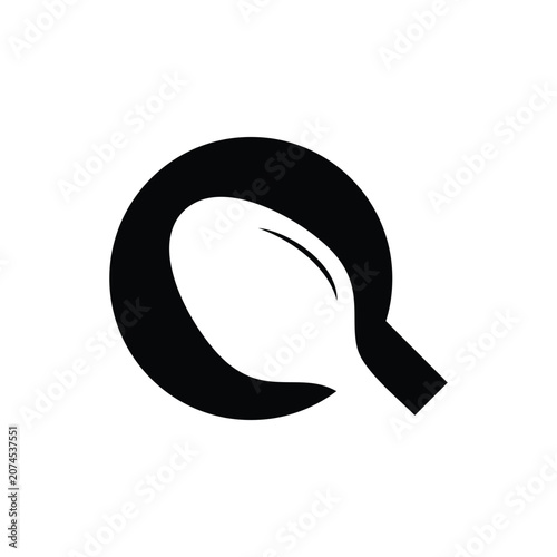 Creative spoon negative space letter q logo with negative restaurant culinary