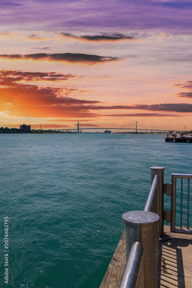 Fototapeta premium A gorgeous landscape along the Detroit River on the riverwalk in Detroit Michigan USA