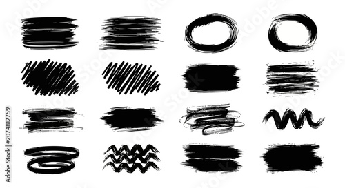 Black highlighter brush stroke lines set for underline banners, dry paint marker stripes, rough grunge ink smears and bold hand drawn highlight elements, Grunge paint lines
