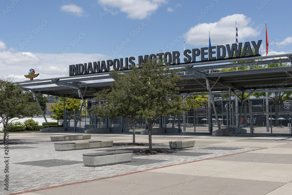 Fototapeta premium Indianapolis Motor Speedway Gate One entrance. Hosting the Indy 500 and Brickyard, IMS is The Racing Capital of the World.