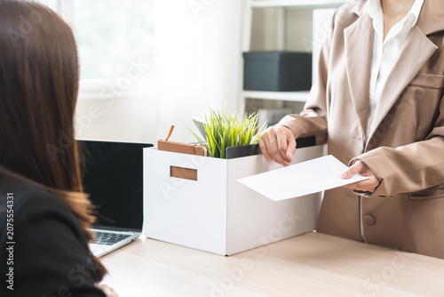 Canvastavla Unemployment quitting job, desperate asian young business woman send resignation