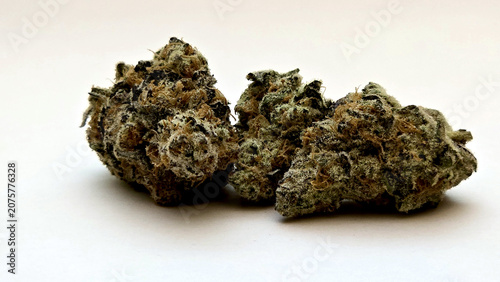 Slika na platnu Cannabis Hybrid Indica Sativa Macro Close Up 4k Sticky Weed Dank Bud Featuring O