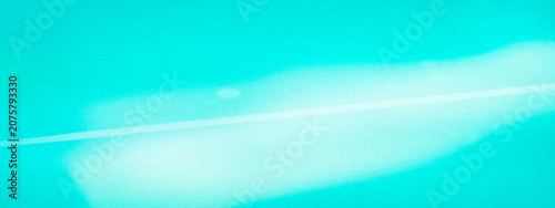 Tableau sur toile A smooth, abstract blend of pale aqua and soft white streaks drifts across a vivid blue field, ideal as a soothing backdrop for modern layouts