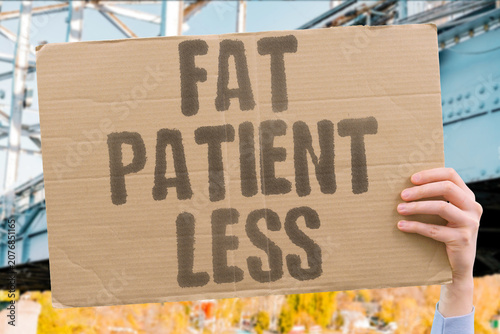 Foto "Fat patient less" Larger individuals receive inferior care