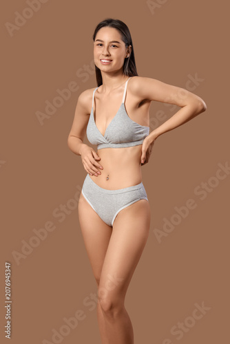 Slim young woman in cotton ...