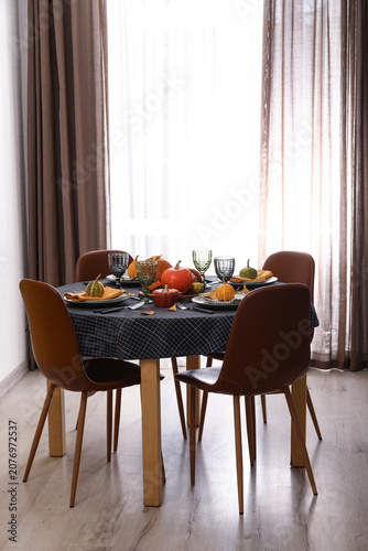 Beautiful table setting wit...