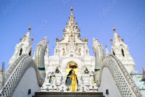 Photos White Pagoda or White Castle, (Loha Prasat Phra That Si Mueang Pong), Lanna Architecture, Symbols of Buddhism, at Wat Aranyawat, Chiang mai, Northern Thailand