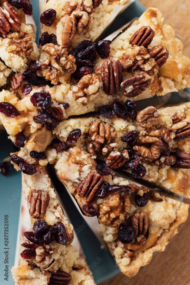 Fototapeta premium Delicious Pecan Cranberry Dessert Squares with Crunchy Topping