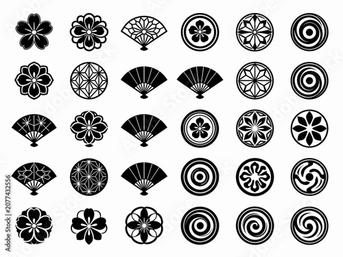 Traditional Japanese Decorative Patterns Arranged in Grid Layout
