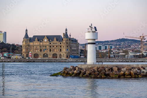 Принти на полотні Istanbul cityscape with historic Haydarpasa railway station building under restoration on a sea coast