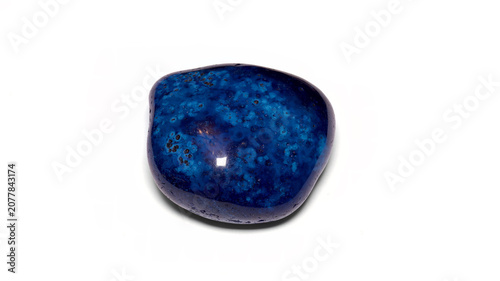 Fotografía Quartz chalcedony orbicular blue agate tumbled stone isolated white background